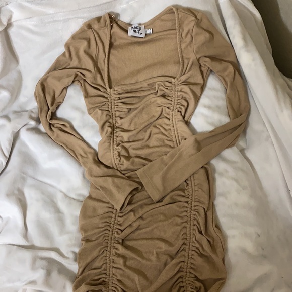 PRINCESS POLLY DRESS - Picture 2 of 3